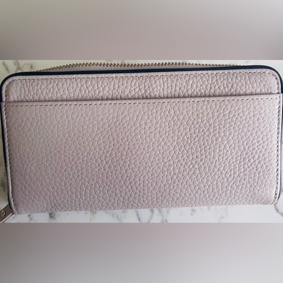 Kate Spade Wallet - Picture 2 of 5